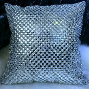 Decorative throw pillow.